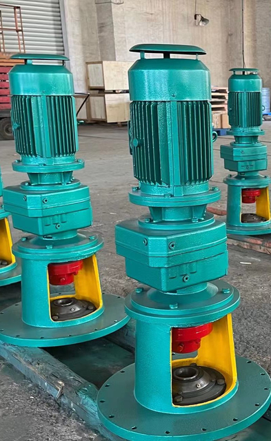 75 دورة في الدقيقة، 1.5 كيلو واط، لكلوريد الصوديوم وكبريتات الصوديوم 